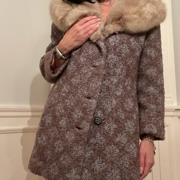 COPY - Vintage coat with fur trim collar - Picture 8 of 10